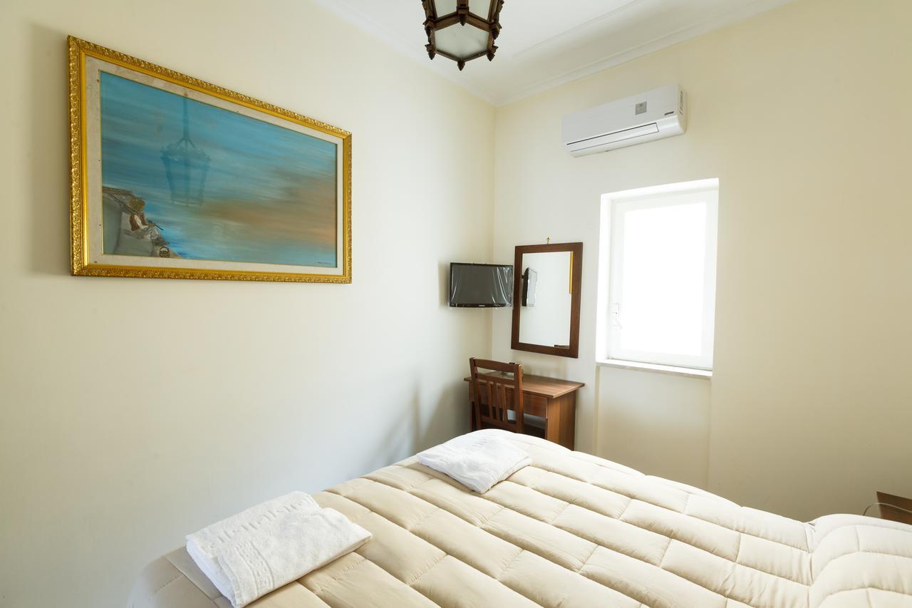 Villa Emilia Поцуоли Екстериор снимка