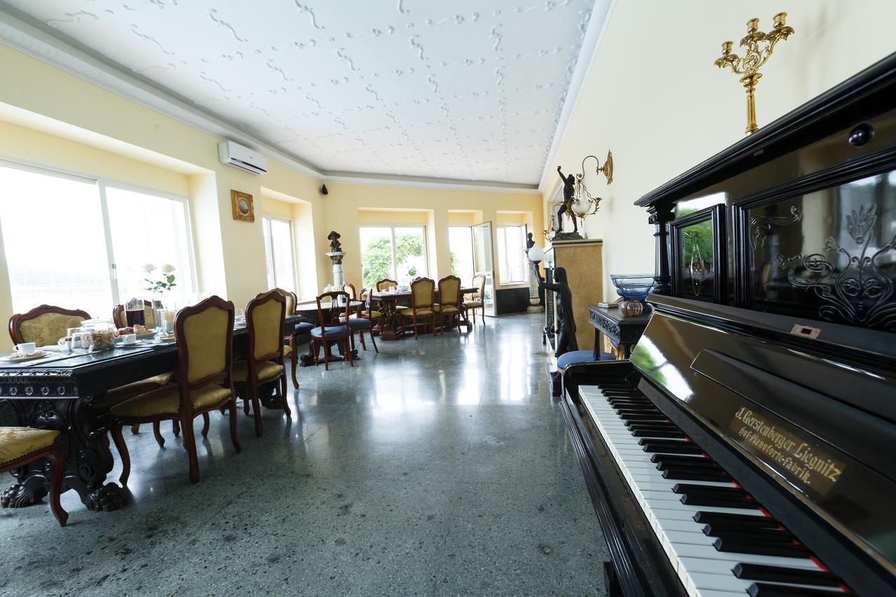 Villa Emilia Поцуоли Екстериор снимка